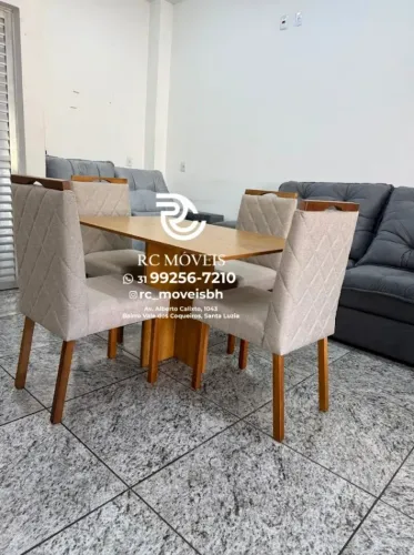 Mesa de jantar 1,20x0,80 tampo Amadeira duraveldo + 4 Cadeiras estofadas Madeira duravel M
