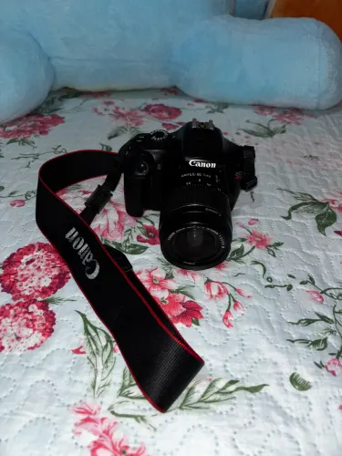 KIT CANON EOS REBEL T3 + ACESSÓRIOS