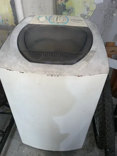 Maquina de Lavar Electrolux 6kg para retirada de peças