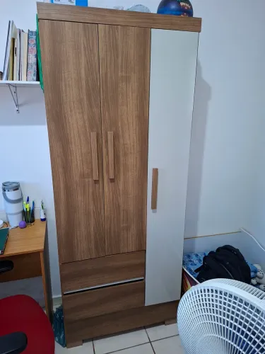 Guarda roupa solteiro