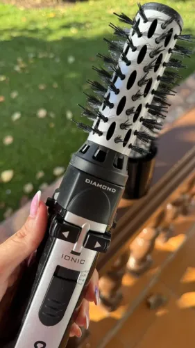 ? ESCOVA ROTATIVA CONAIR DIAMOND ORIGINAL ?