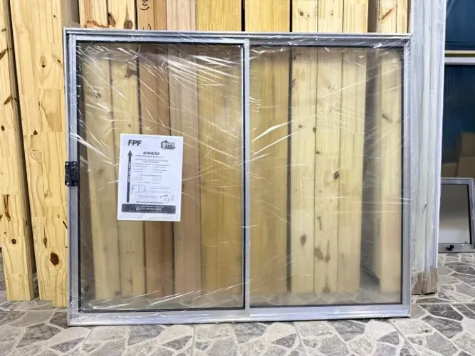 VITRO 02 FOLHAS A PARTIR DE R$ 240,00
