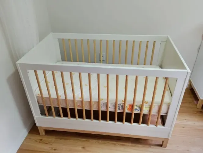 Berço 2x1 (cama) com colchão
