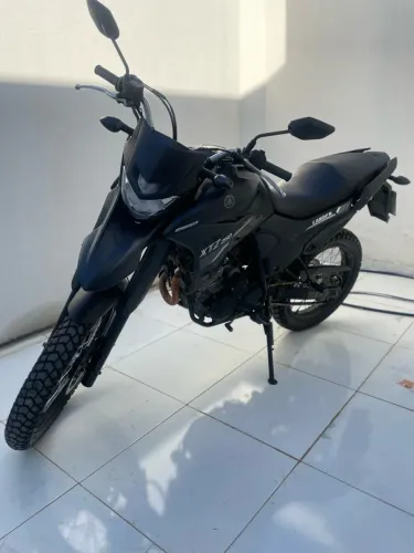 LANDER 250 
