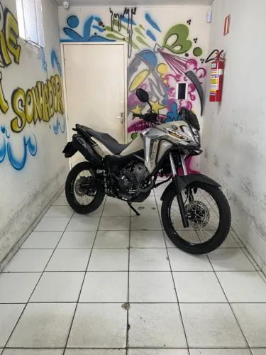 SAHARA 300 ADVENTURE 2025/2025