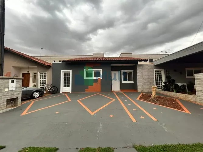 Casa em condomínio com 3 quartos à venda no Condomínio Residencial Jatobá, Residencial Jat