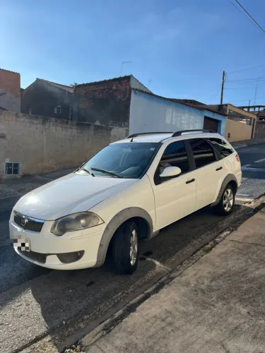 Fiat Palio Weekend Trekking 1.6 Flex 16V 5P 2014