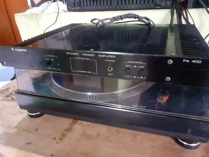 Amplificador Cygnus pa400
