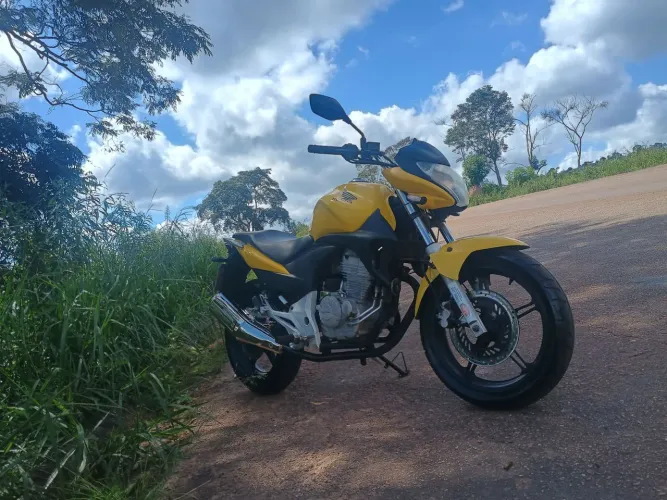 CB 300 R