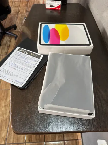 iPad de 10ª Geração (64GB, Wi-Fi)