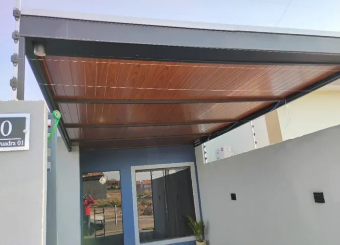 PERGOLADO É COM A ARTE METAL ?