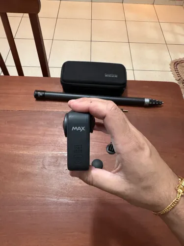 Gopro MAX 360 Sem Detalhes de Uso.