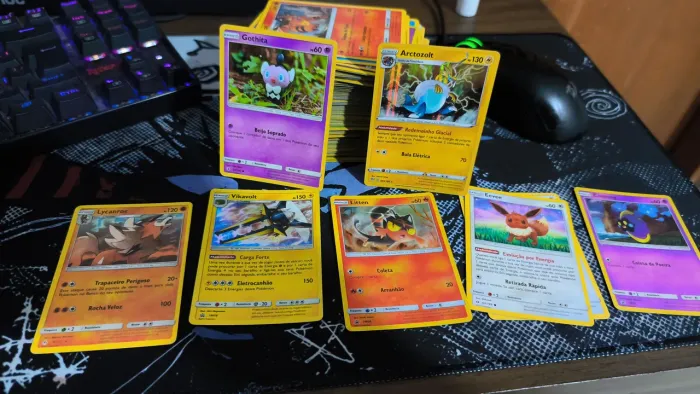Cartas pokémon bulk de bordas amarelas