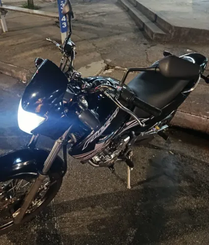 Falcon 400 2004 com apenas 62.000 km