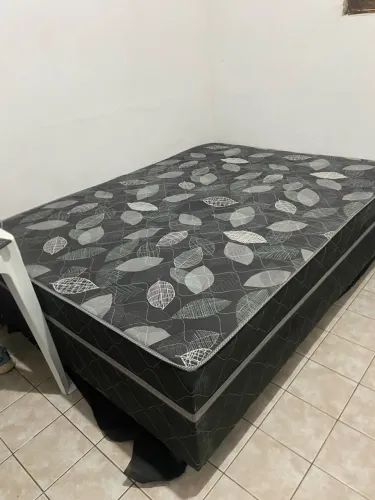Cama box - com defeito 