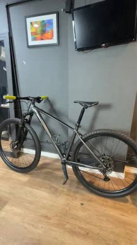 Bicicleta Scott aro 29