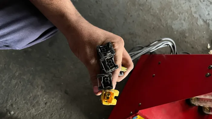 Maquina de limpar bicos injetores 