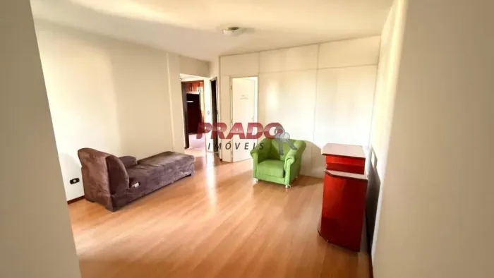 Apartamento para alugar em Maringá, Zona 07, com 3 quartos, com 80 m², IMIGRANTES