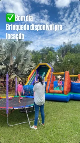 Brinquedo inflável