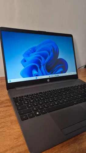 Notebook HP G8 i5