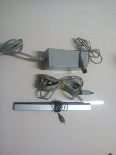 Fonte de Nintendo Wii sensor e cabo av tudo original