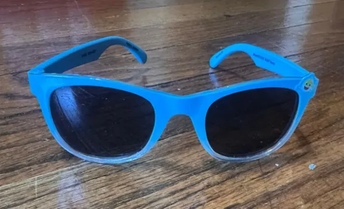 Óculos De Sol Infantil Viacom Com Proteção Uv Importado (Desapego)