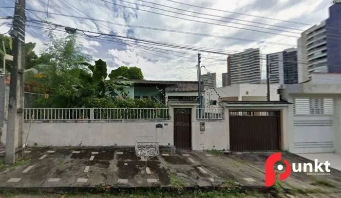 Casa com 3 dormitórios para alugar, 200 m² por R$ 5.000/mês - Aleixo - Manaus/AM