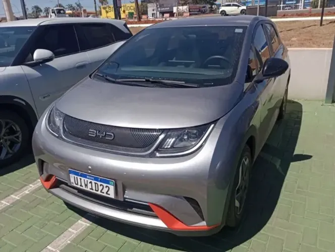 BYD Dolphin EV (Elétrico) 2026
