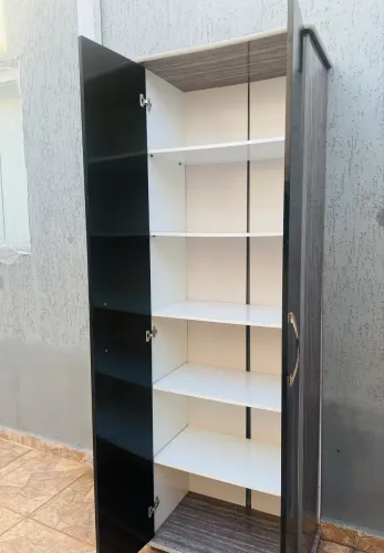 Armário multiuso 2 portas