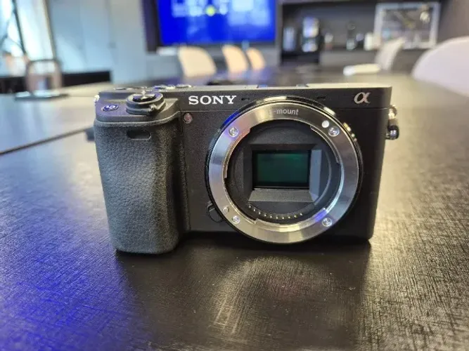 Câmera Sony a6400