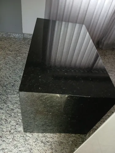 Mesa de Granito preto