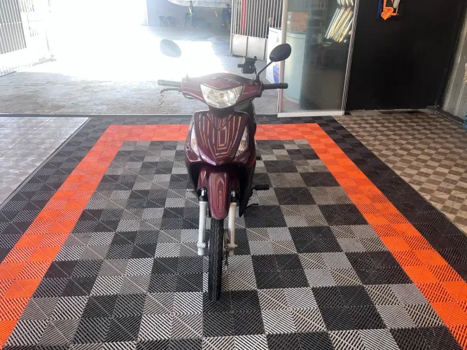     Biz 125 ES 2009 - Pronta para rodar!