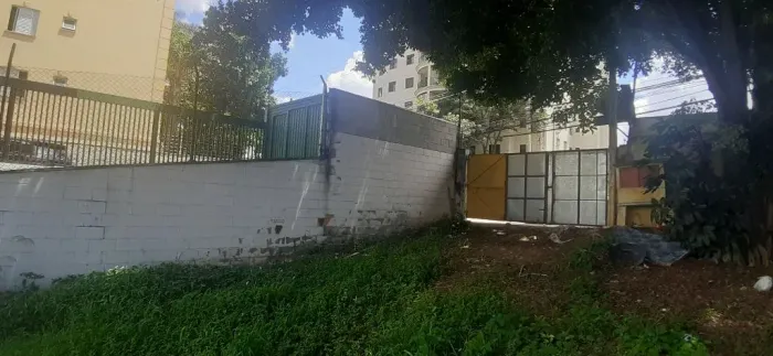 TERRENO NAS IMEDIAÇÕES DA EST METRÔ SP MORUMBI