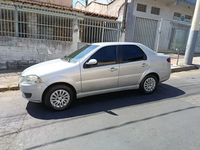Fiat Siena EL 1.0 MPI Fire Flex 8V 4P 2015