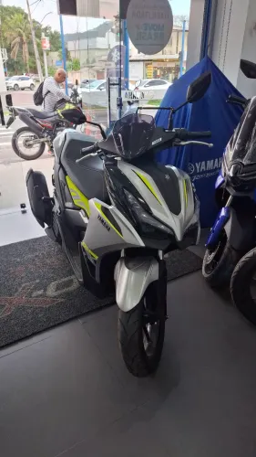 Aerox 2026 - 690 km. IPVA PAGO - EMPLACADA - COM A PRIMEIRA REVISÃO FEITA.