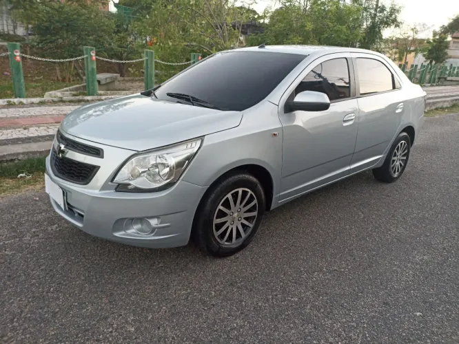 Chevrolet Cobalt LS 1.4 8V Flexpower 4P 2012
