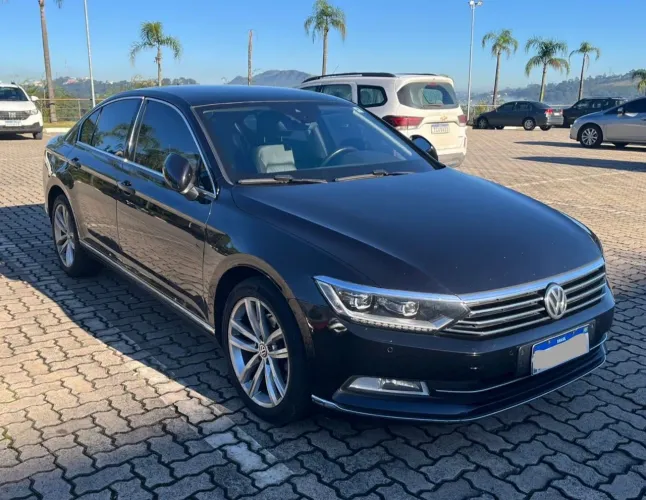 Volkswagen Passat Highline 2.0 TSI 220cv Tip. 2017