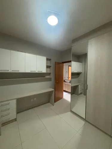 Alugo apartamento Ed. Dela Rosa 1