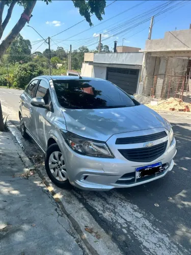 Chevrolet Onix JOY Hatch 1.0 8V Flex Mec. 4P 2019