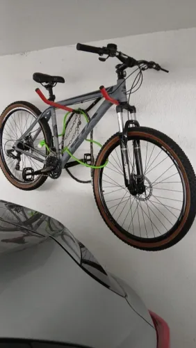 Vendo bicicleta montada para suportar 120 kilos