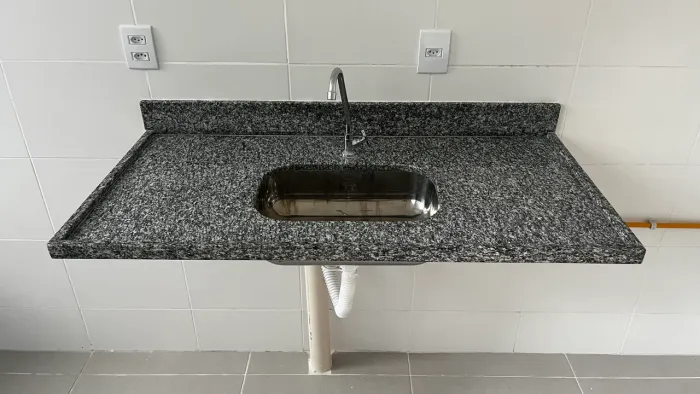 Bancada de granito com Cuba