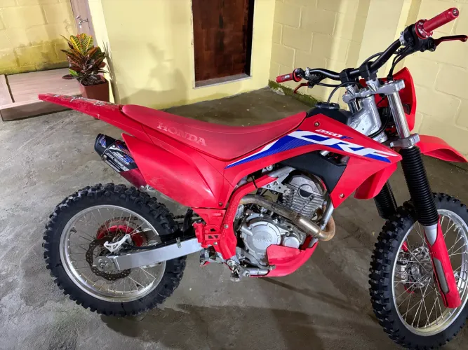 CRF 250 F