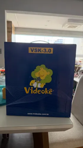 Videokê VSK-3.0 Original - 12.000 Músicas - 2 Microfones Sem Fio - Completo