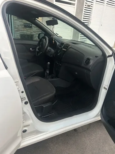 Renault Logan Zen Flex 1.0 12V 4P Mec. 2021