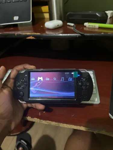 Video Game Portátil Proteste 773 ?Psp?