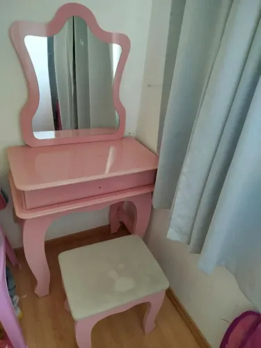 Doação Penteadeira Rosa