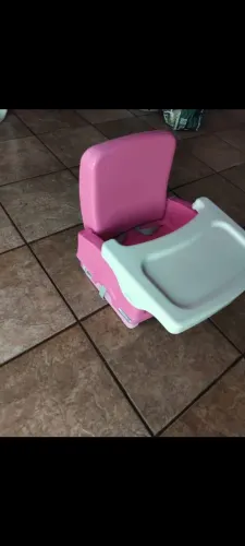 Cadeira de alimentação infantil 
