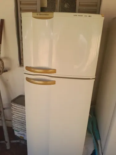 Geladeira eletrolux DC34 DUPLEX