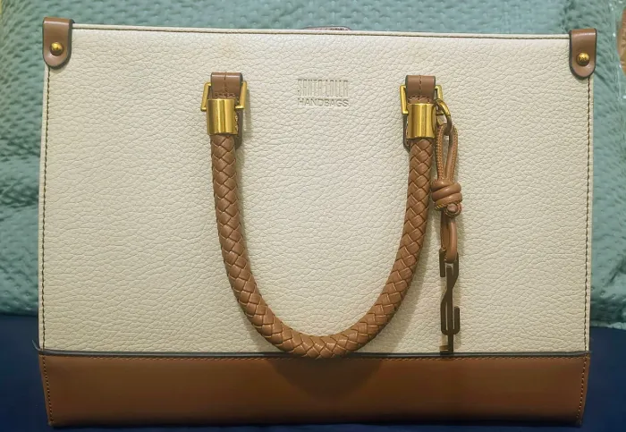 Vendo novíssima bolsa Santa Lolla!!