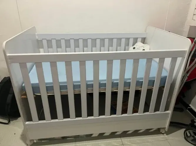 Berço 3 Em 1 Vira Cama Com Colchão Incluso Cor Branco